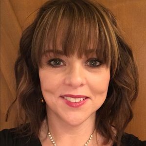 Meet your Posher, Helen